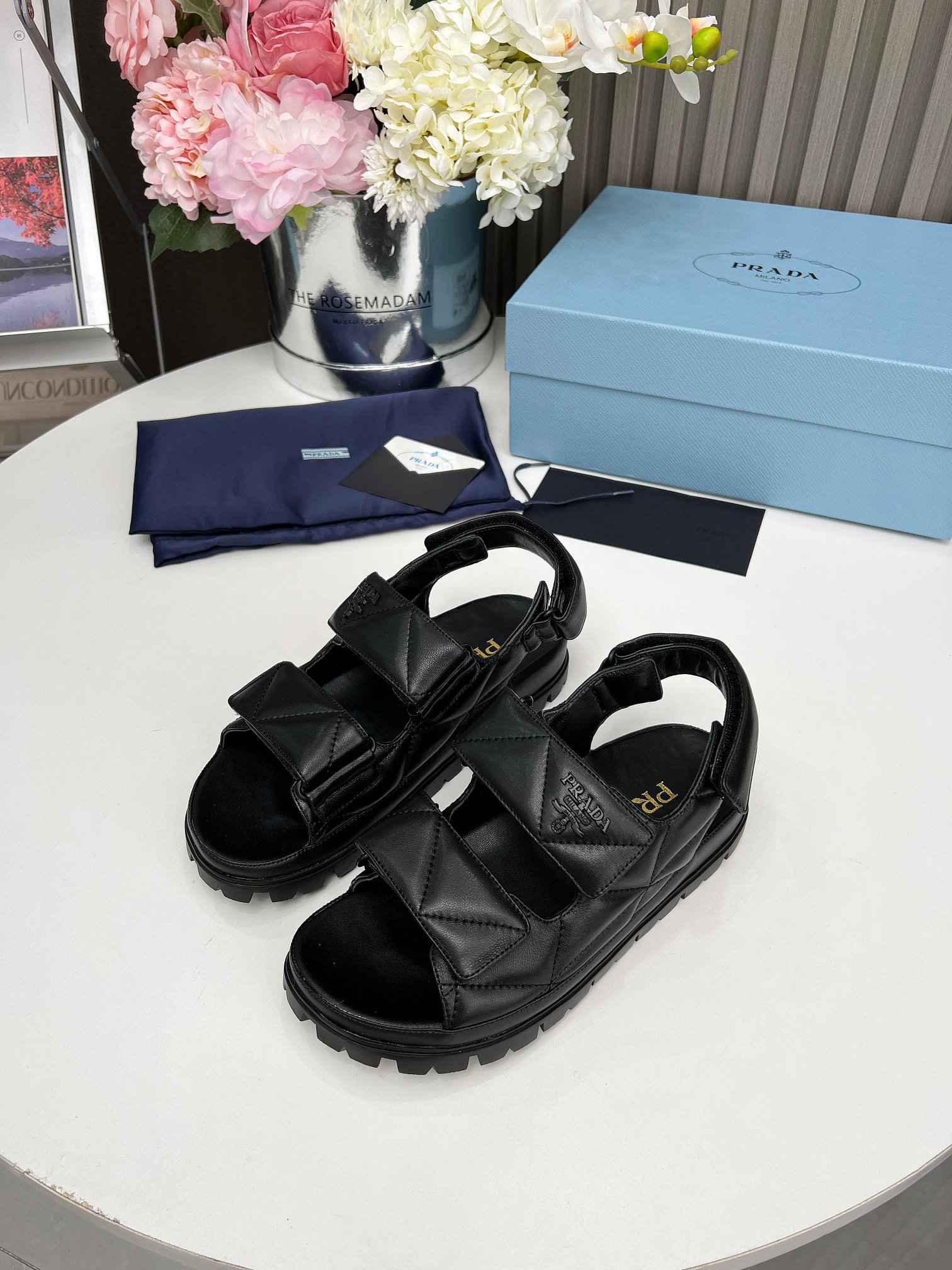 Women's high heels
